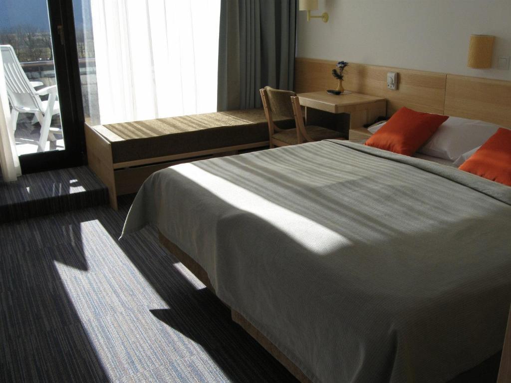Hotel Kanin Bovec Rum bild